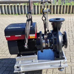 kortgekoppelde-pomp-Grundfos-1.jpg